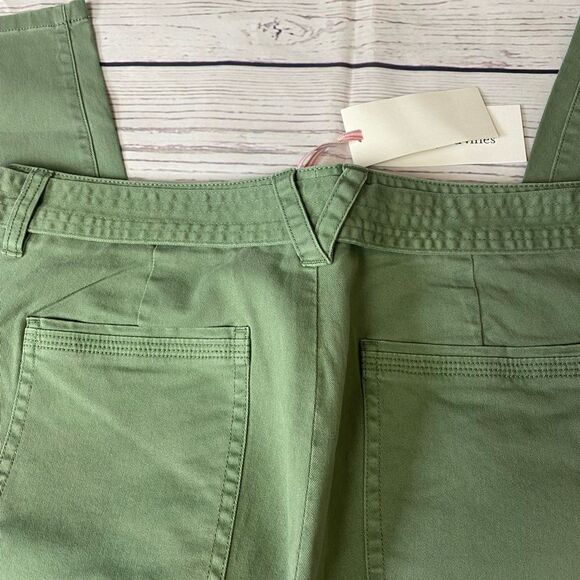 Vineyard Vines pants - Picture 8 of 9